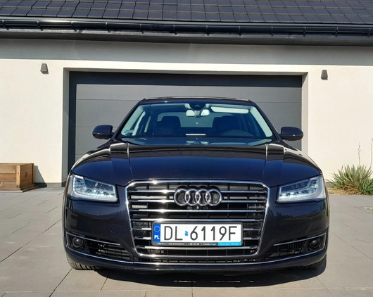 Audi A8 cena 170000 przebieg: 175000, rok produkcji 2016 z Legnica małe 46